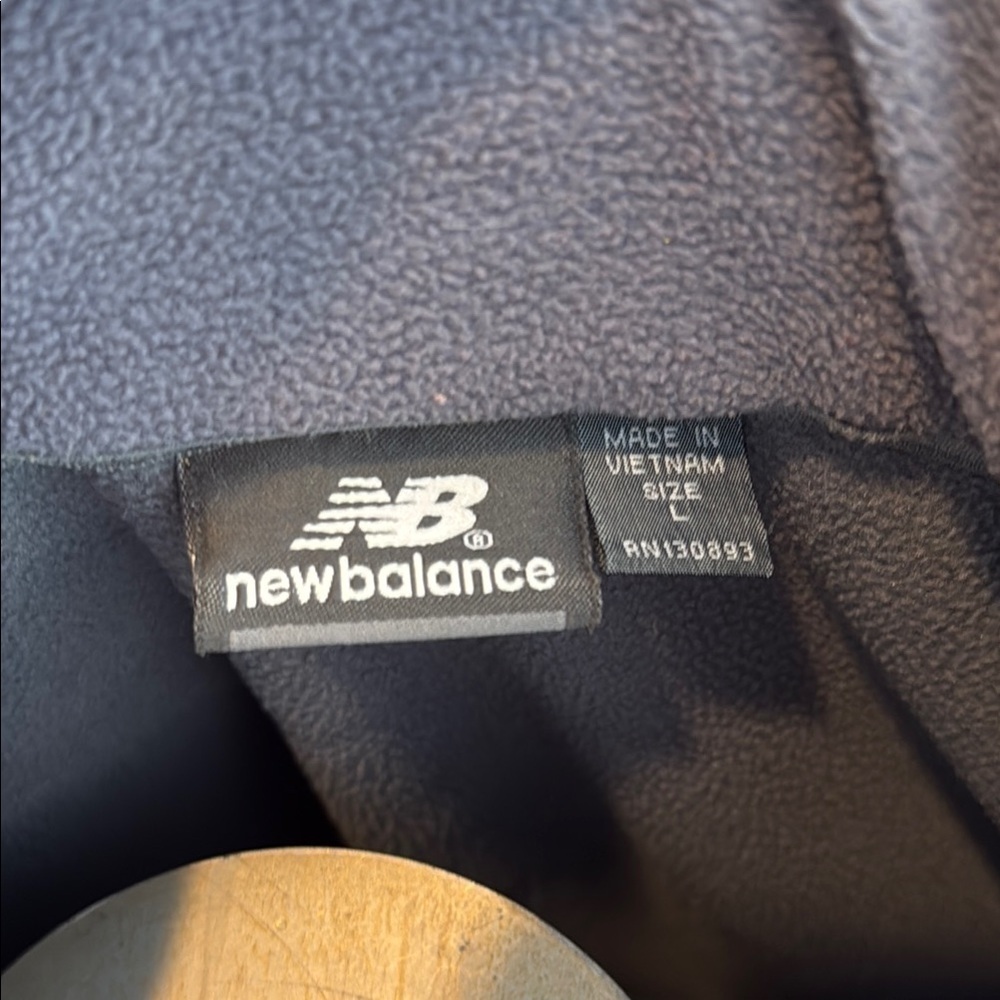 New Balance Men's Large Dark Gray Performance Jacket - Picture 2 of 5